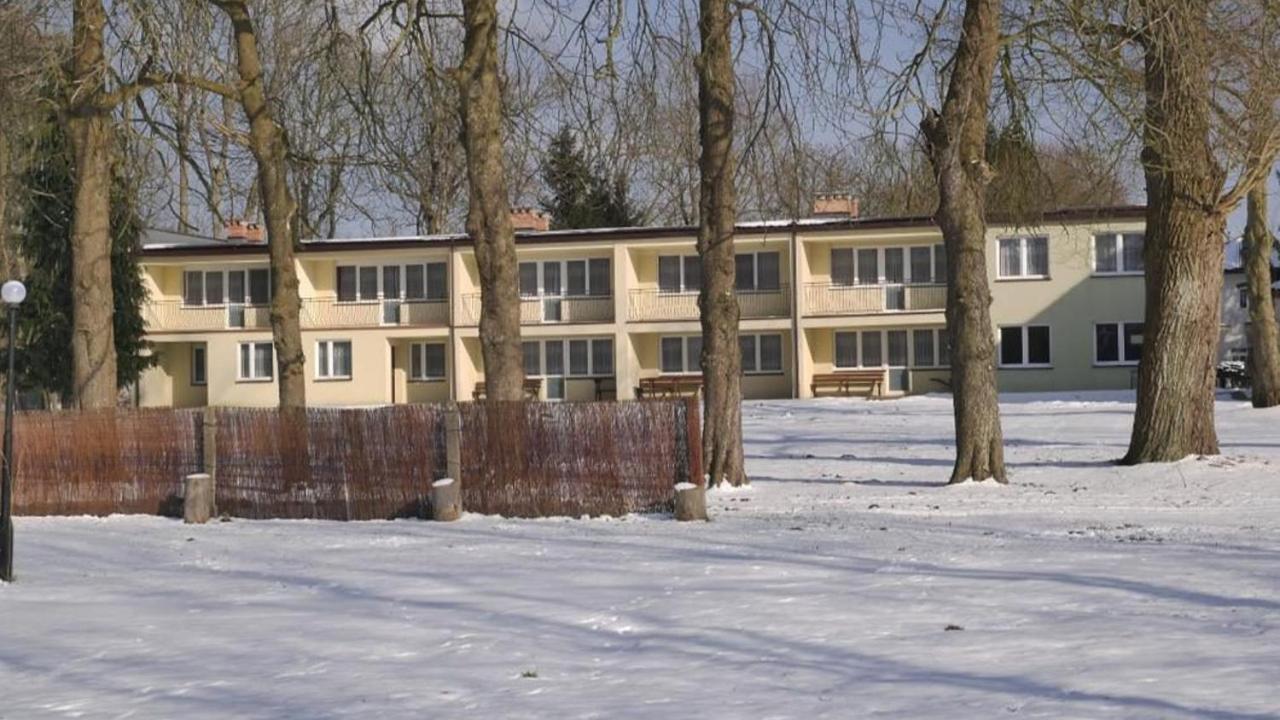 Plesna Park Hotel Exterior photo